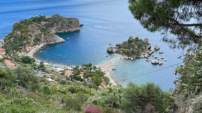  Villa Don Mimì Guarnaschelli la dependace  Таормина